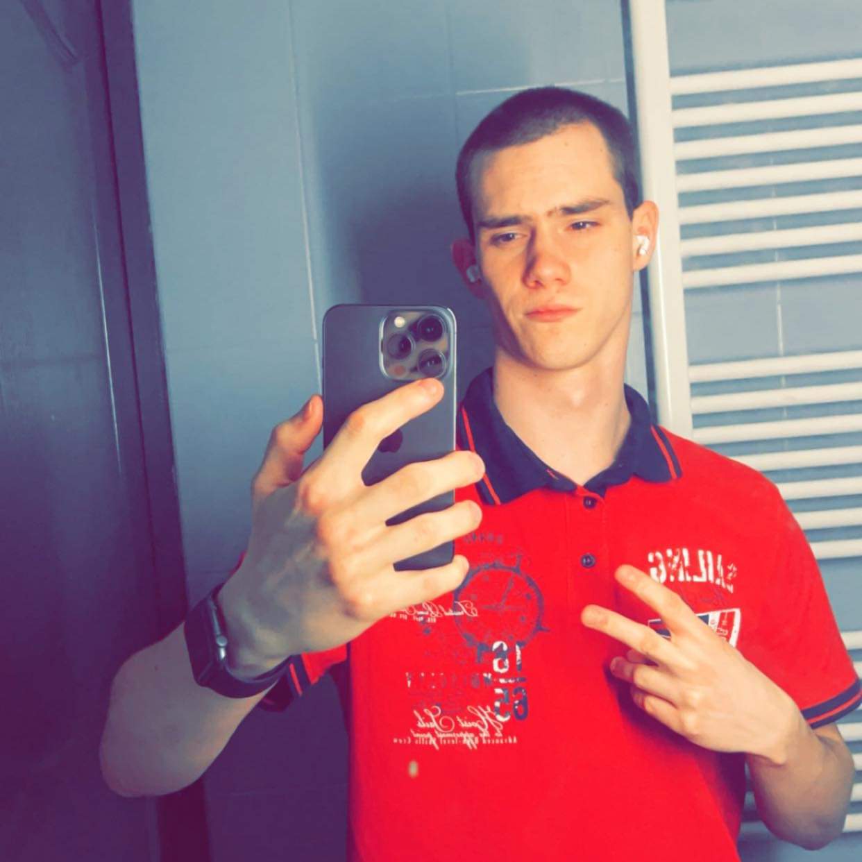 Profil de Fahed, 21 ans, Speed Dating Suisse à Caneggio