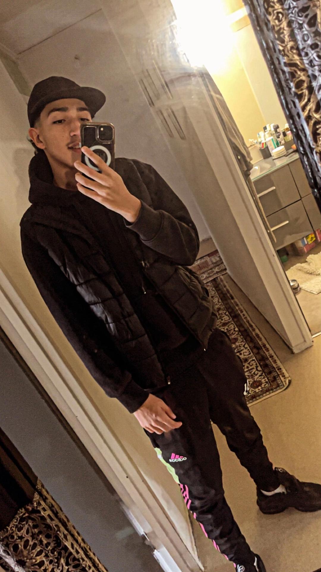 Profil de Ercole, 19 ans, Speed Dating Suisse à Passugg