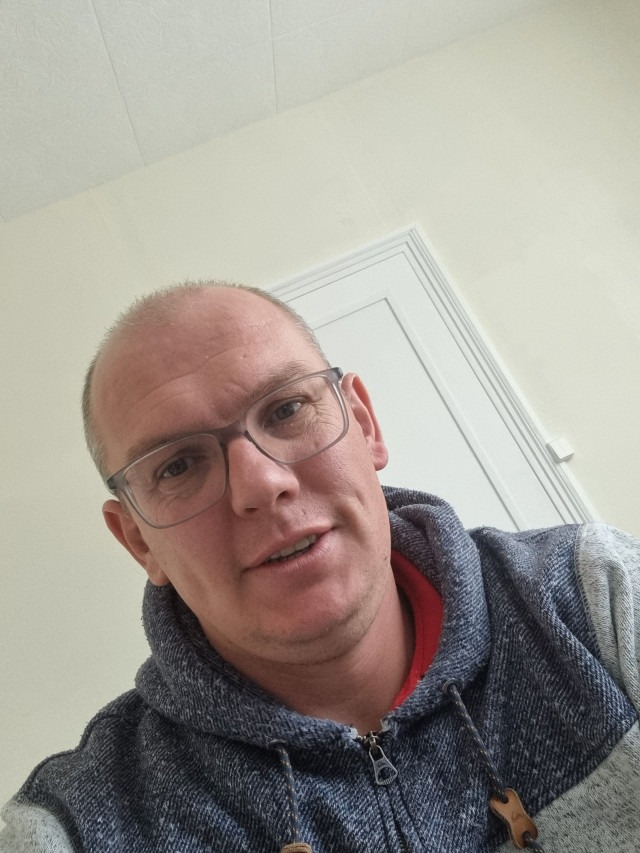 Profil de Kadem, 41 ans, Speed Dating Suisse à Sonvilier
