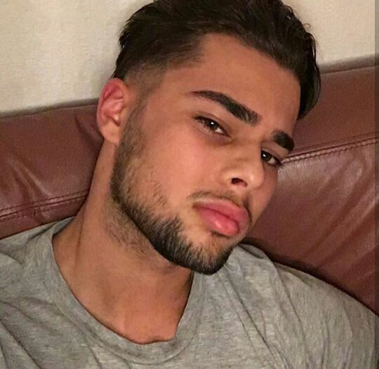Profil de Zoher, 25 ans, Speed Dating Suisse à Sfazù