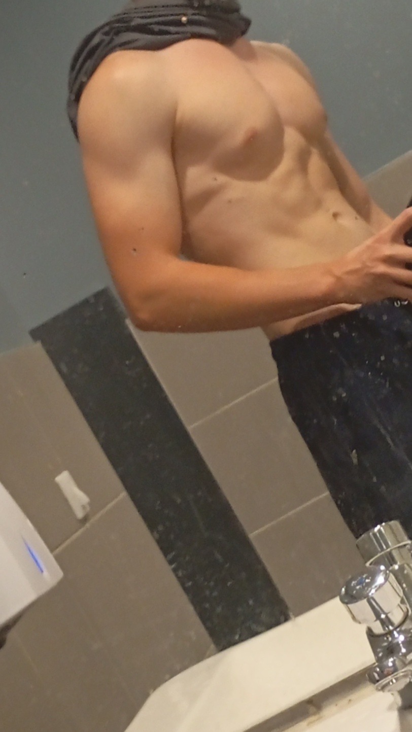 Profil de Cristian, 18 ans, Speed Dating Suisse à Anet