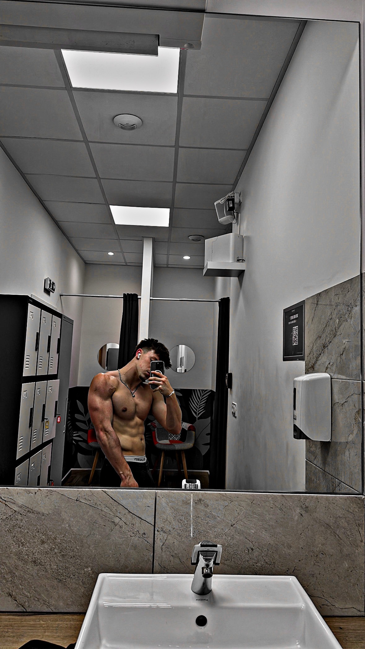 Profil de Suleyman, 18 ans, Speed Dating Suisse à Randa
