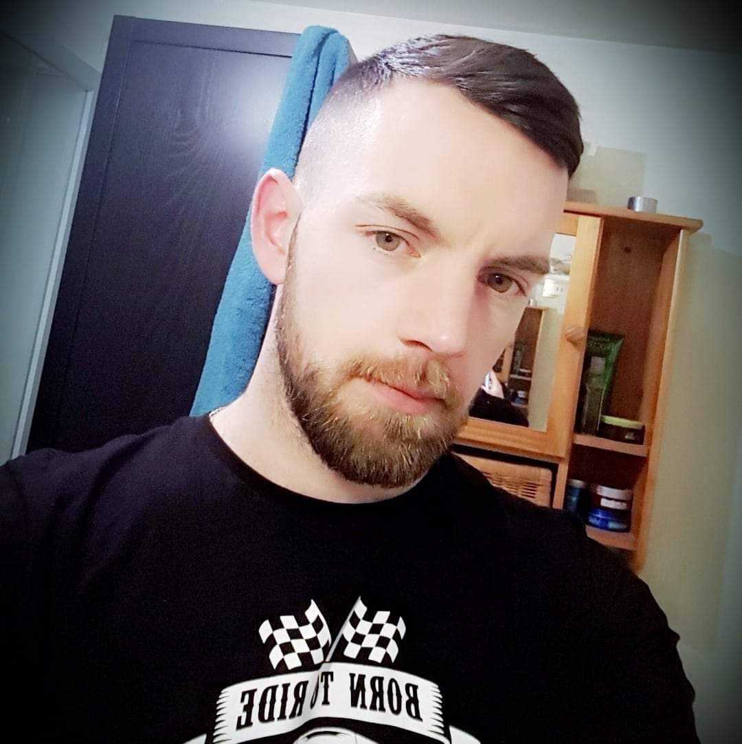 Profil de Kamar, 35 ans, Speed Dating Suisse à Aquila