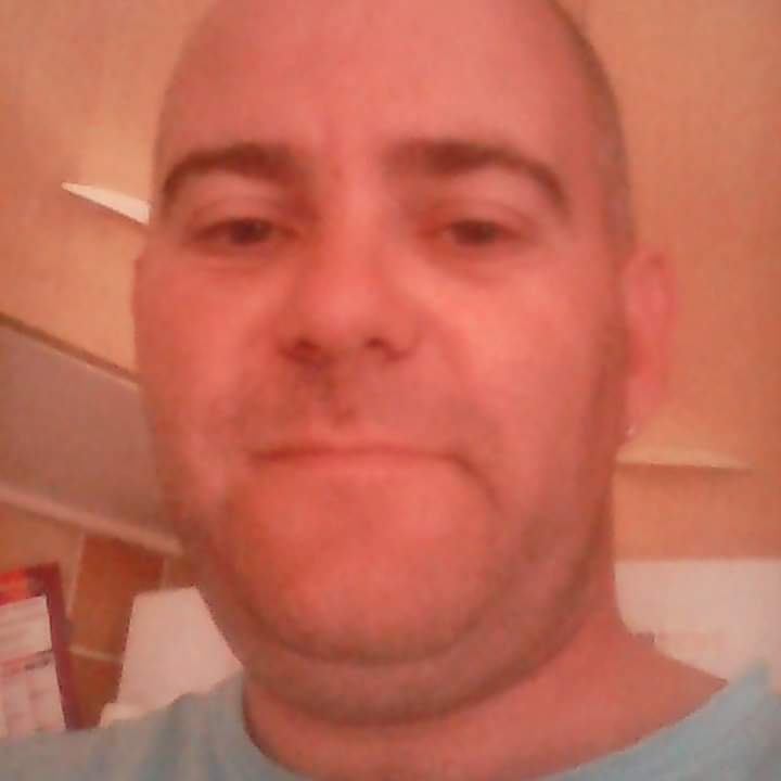 Profil de Jean-guy, 44 ans, Speed Dating Suisse à Lü