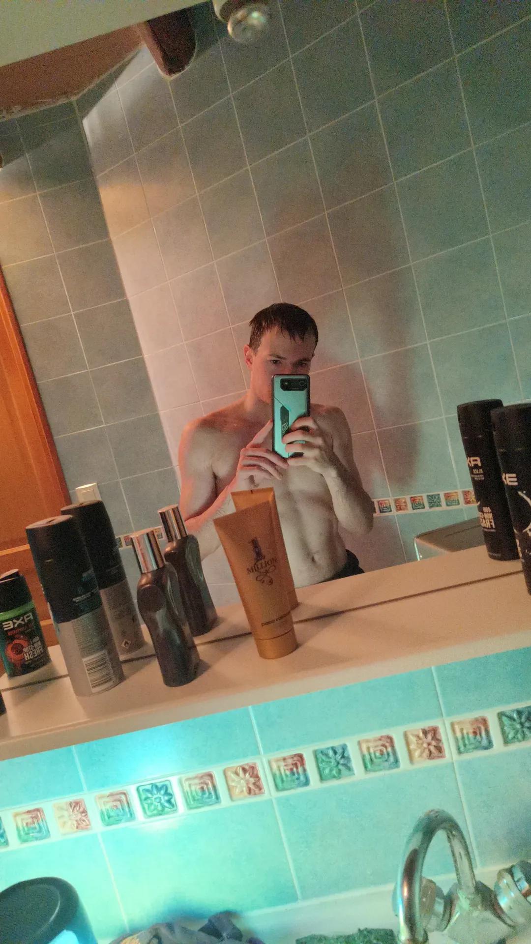 Profil de Thibaut, 24 ans, Speed Dating Suisse à Schwendi im Weisstannental