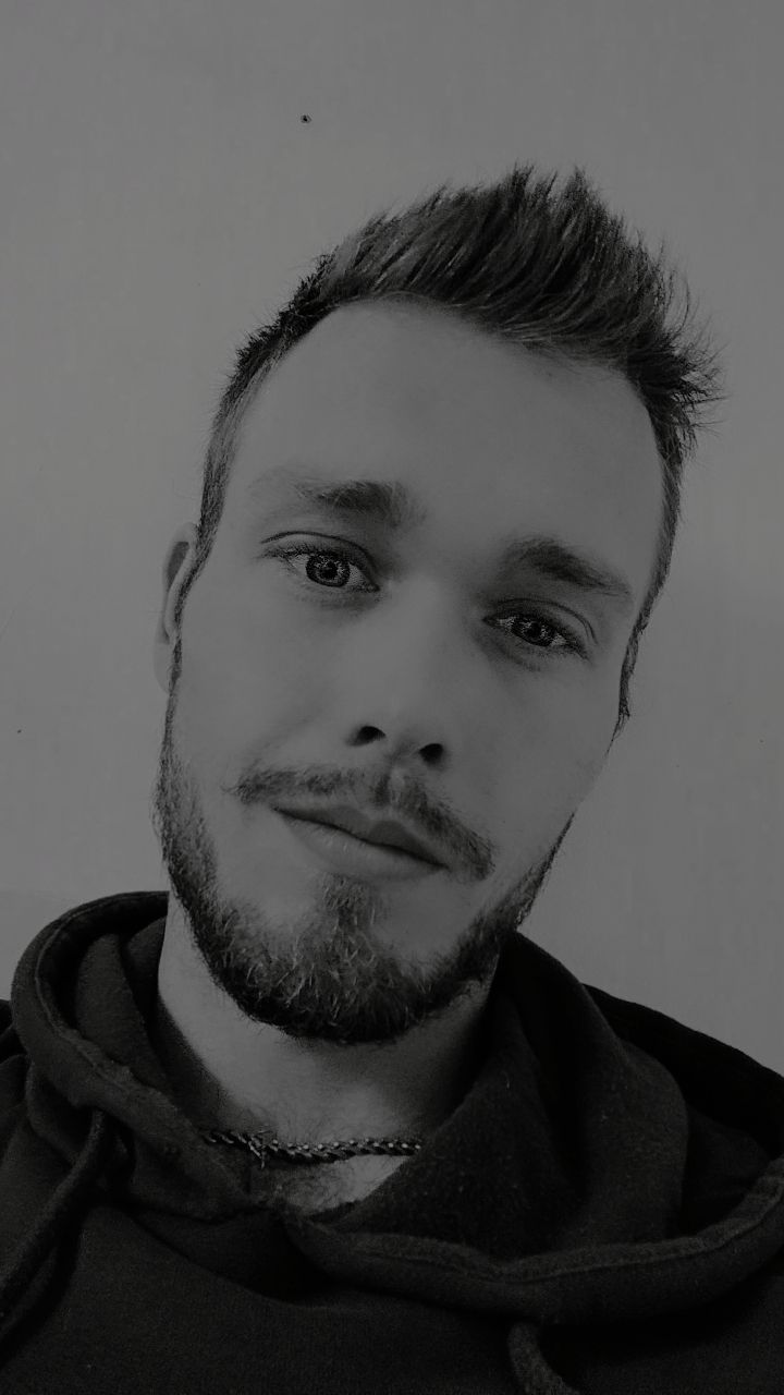 Profil de Willis, 32 ans, Speed Dating Suisse à Comologno