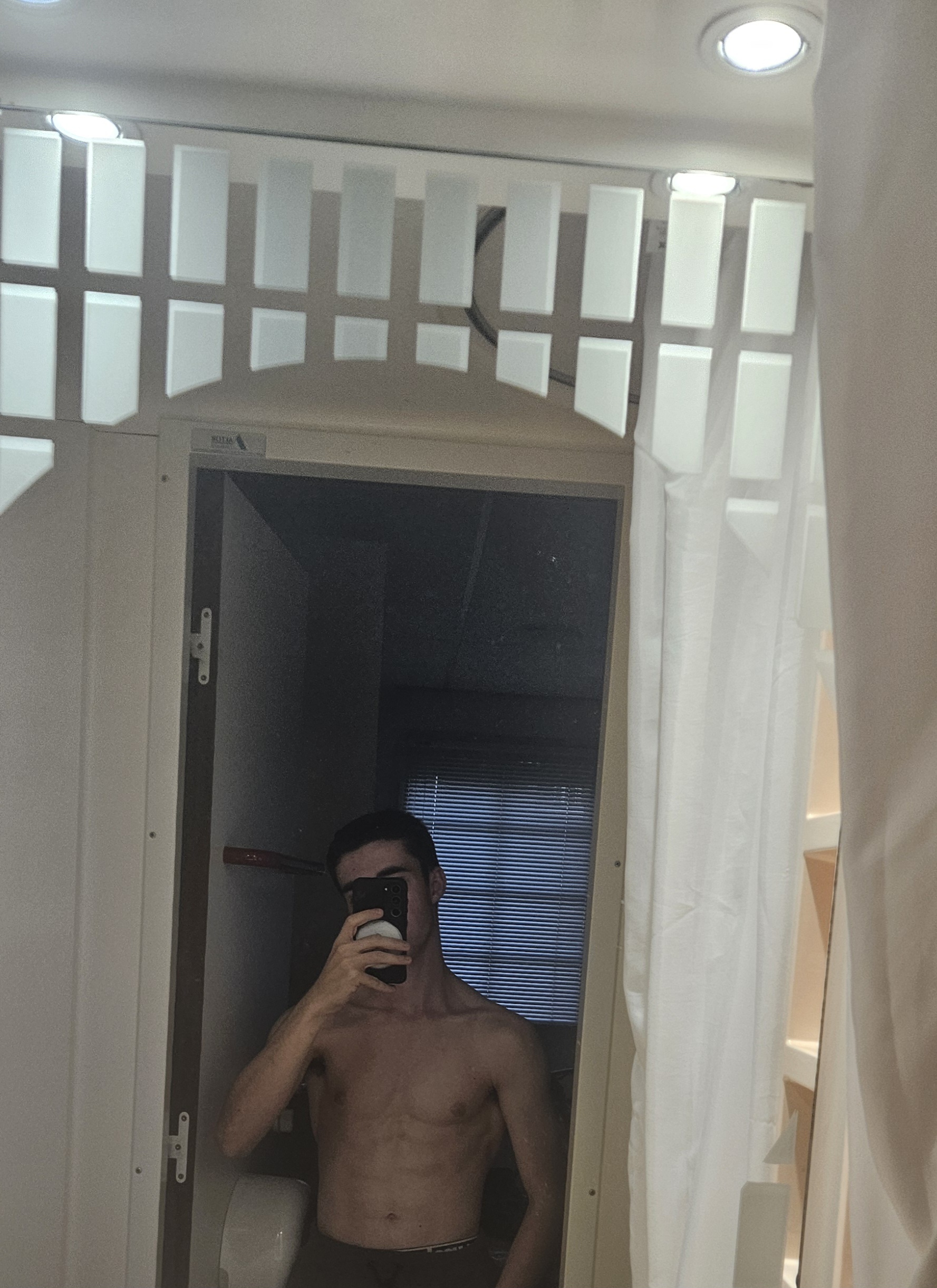 Profil de Yasine, 21 ans, Speed Dating Suisse à Cousset