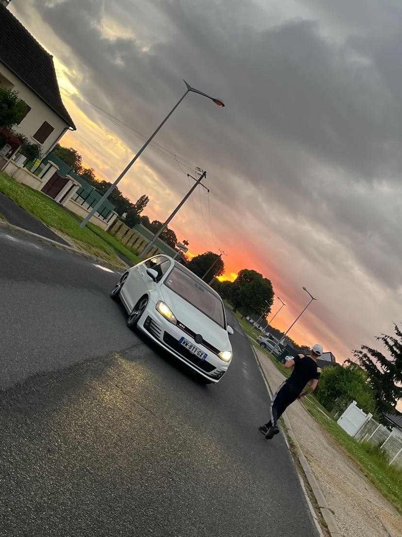 Profil de Tibo, 23 ans, Speed Dating Suisse à Crésuz