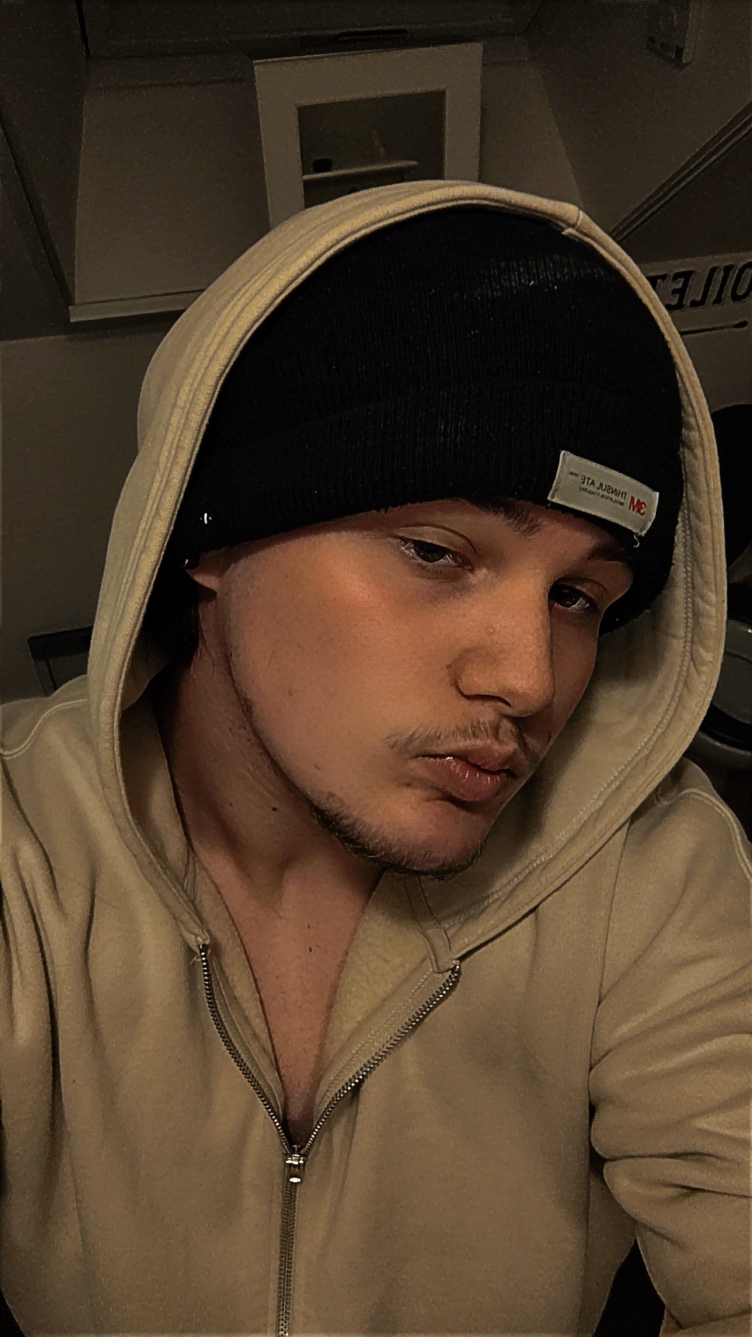 Profil de Flaubert, 19 ans, Speed Dating Suisse à Penthaz