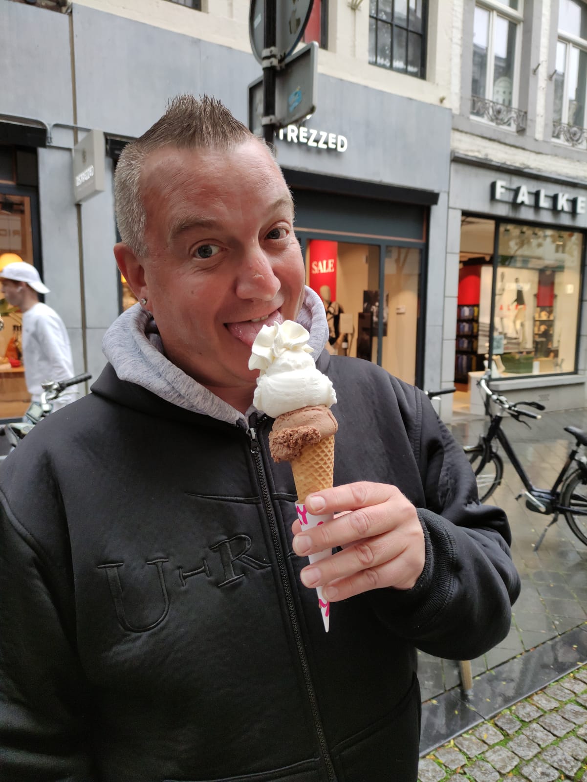 Profil de Bangaly, 51 ans, Speed Dating Suisse à Urmein