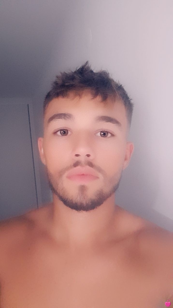 Profil de Keaton, 21 ans, Speed Dating Suisse à Oberbalmberg